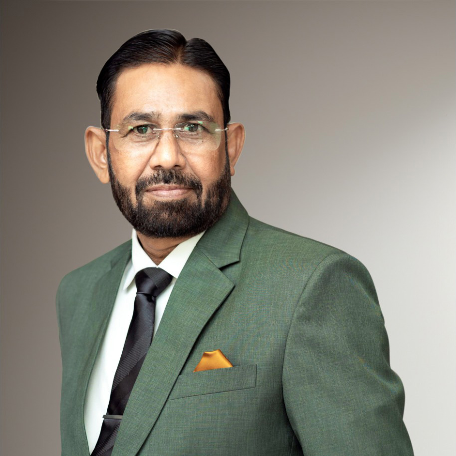 Shri Mam Chand Raipuriya - Director